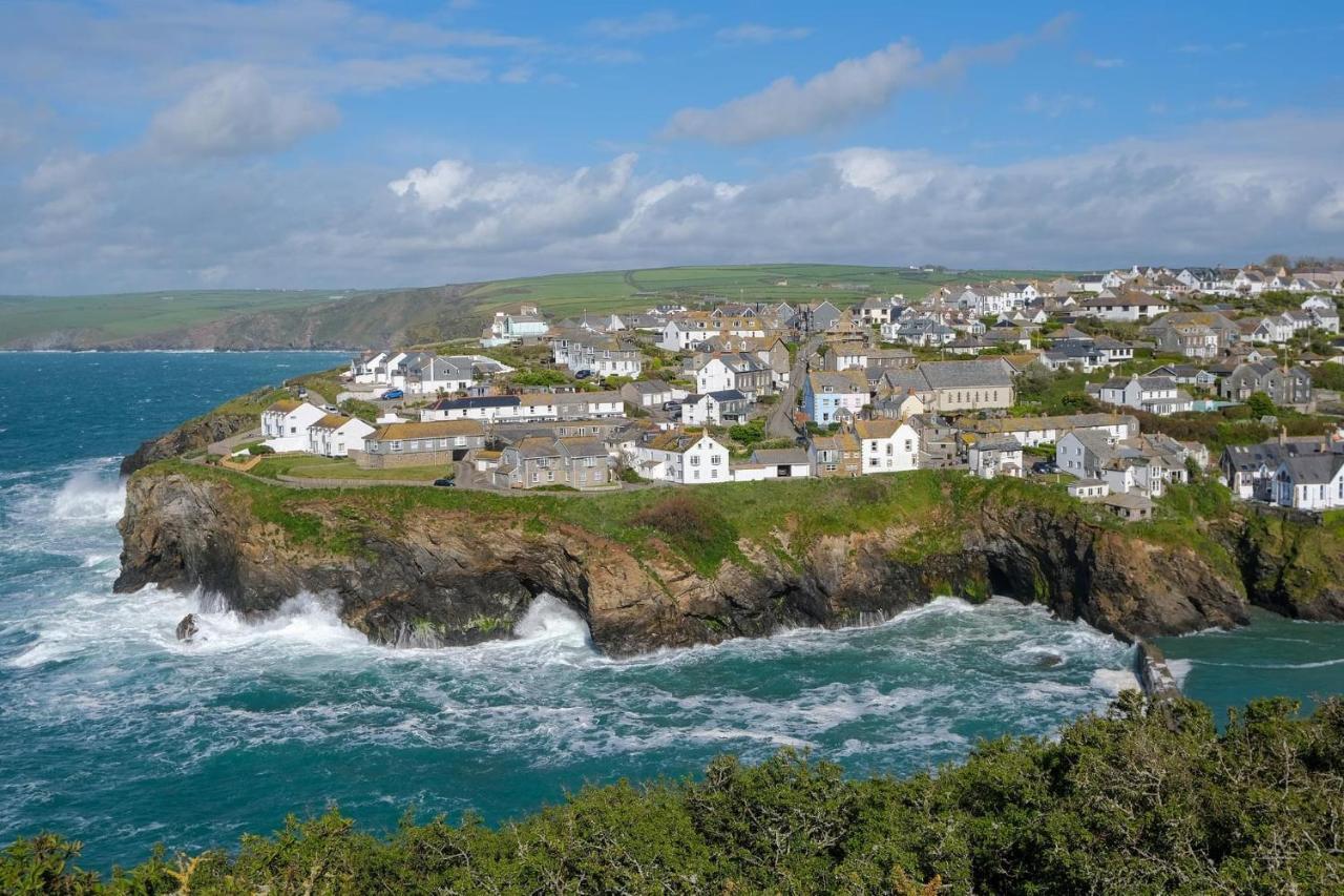Polrunny Farm Blackberry Cottage - Cornwall Bliss In Sight Of The Sea Boscastle Exterior photo